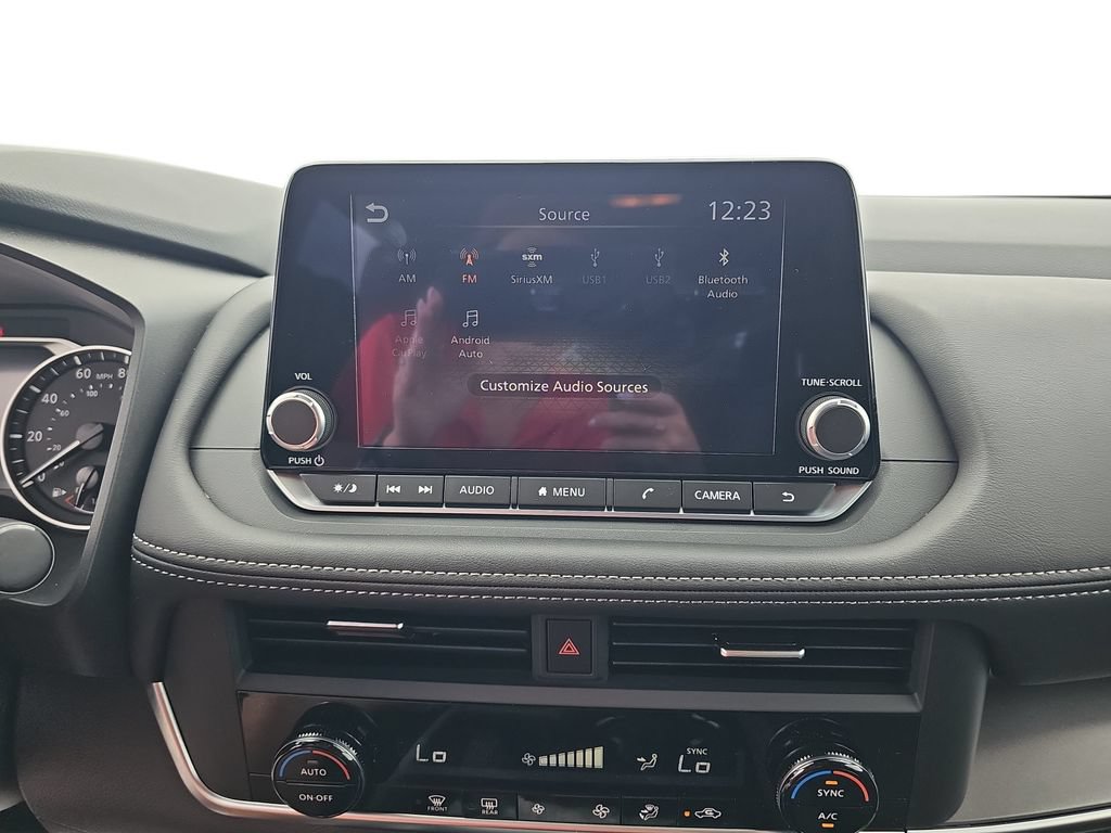 Used 2026 Nissan Rogue SV FWD image 21