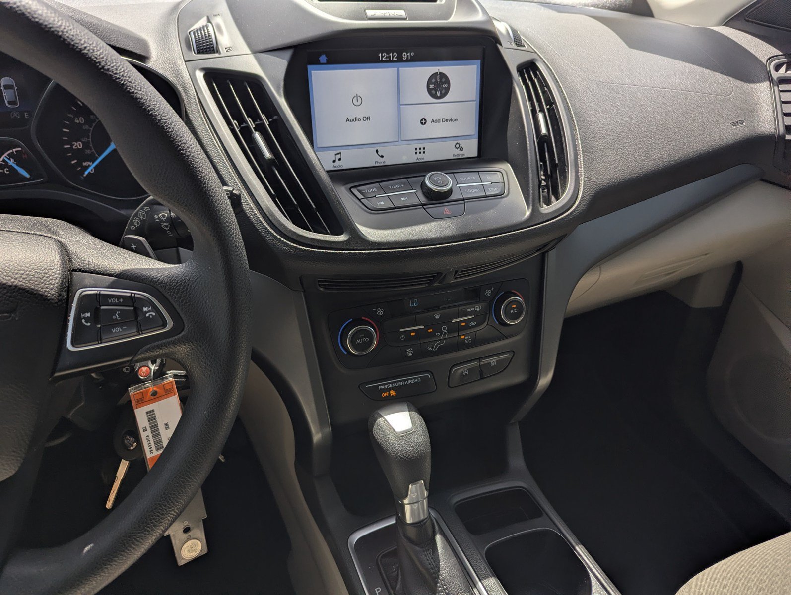 Certified 2017 Ford Escape SE w/ Equipment Group 201A FWD image 10