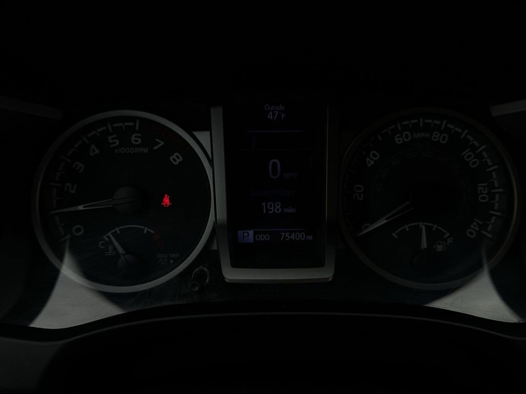 Used 2020 Toyota Tacoma SR5 image 17