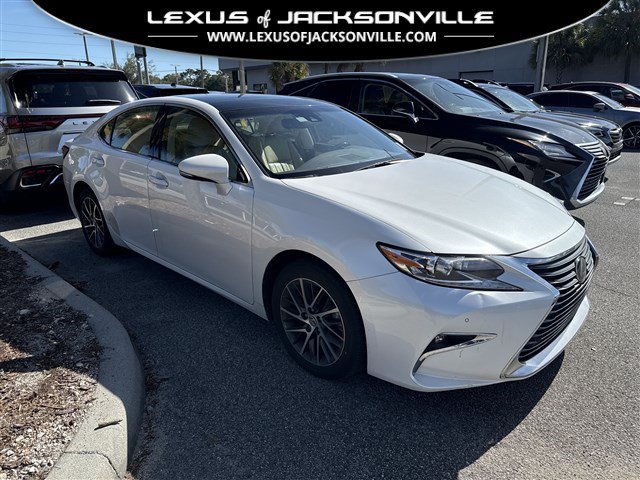 Used 2017 Lexus ES 350 w/ Luxury Package