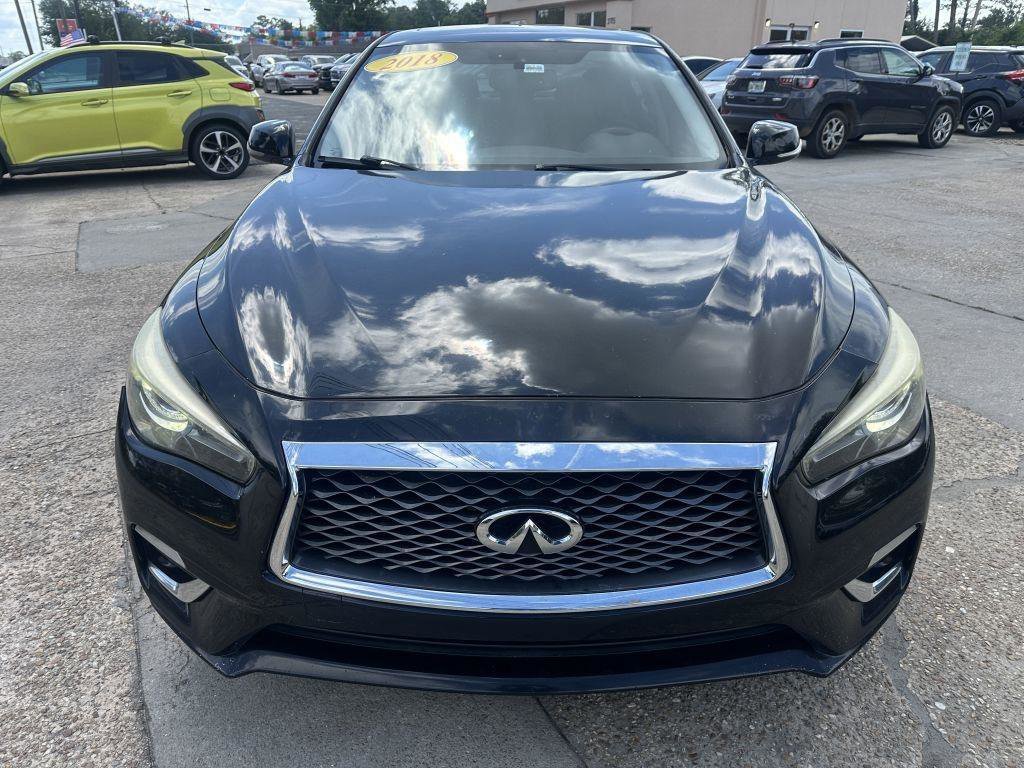 Used 2018 INFINITI Q50 Luxe RWD image 2