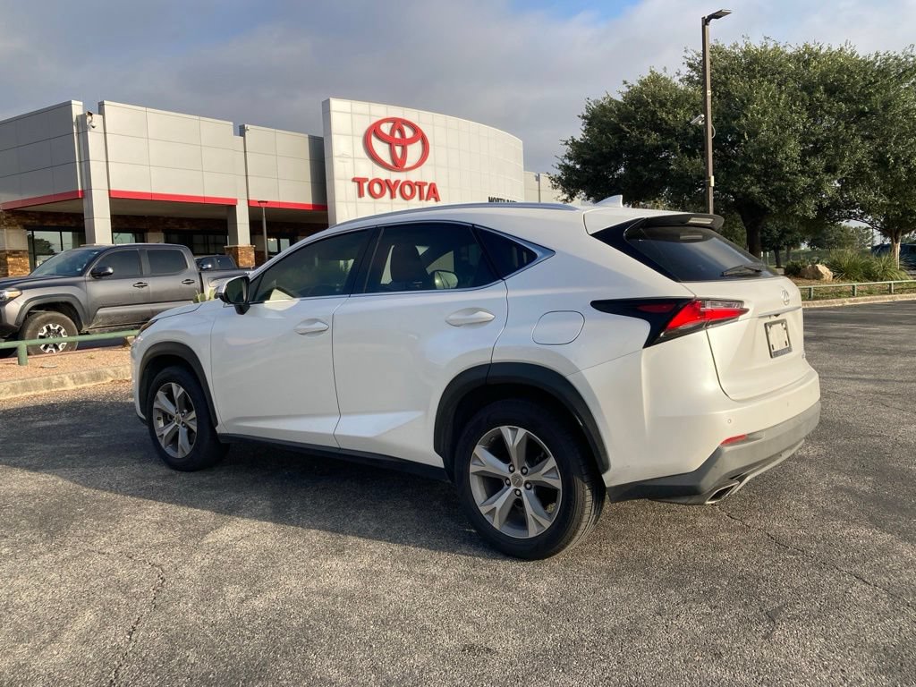 Used 2017 Lexus NX 200t FWD w/ Premium Package image 6