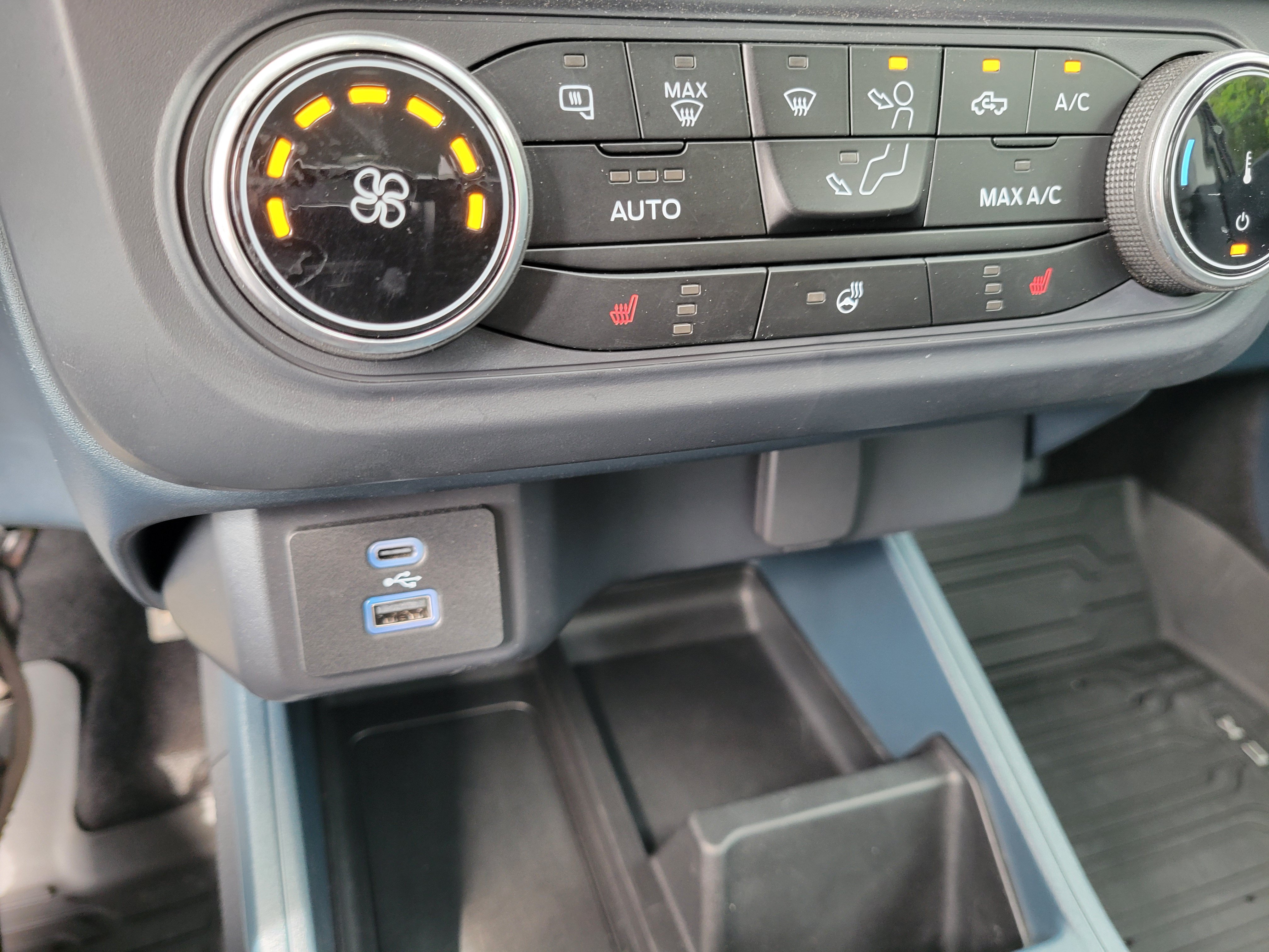 Used 2024 Ford Maverick Tremor w/ Tremor Off-Road Package AWD/4WD image 25