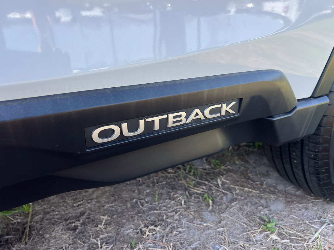 Used 2022 Subaru Outback Onyx Edition XT w/ Popular Package #2 image 16