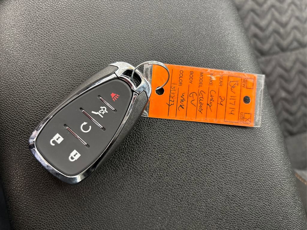 Used 2024 Chevrolet Equinox LT image 39