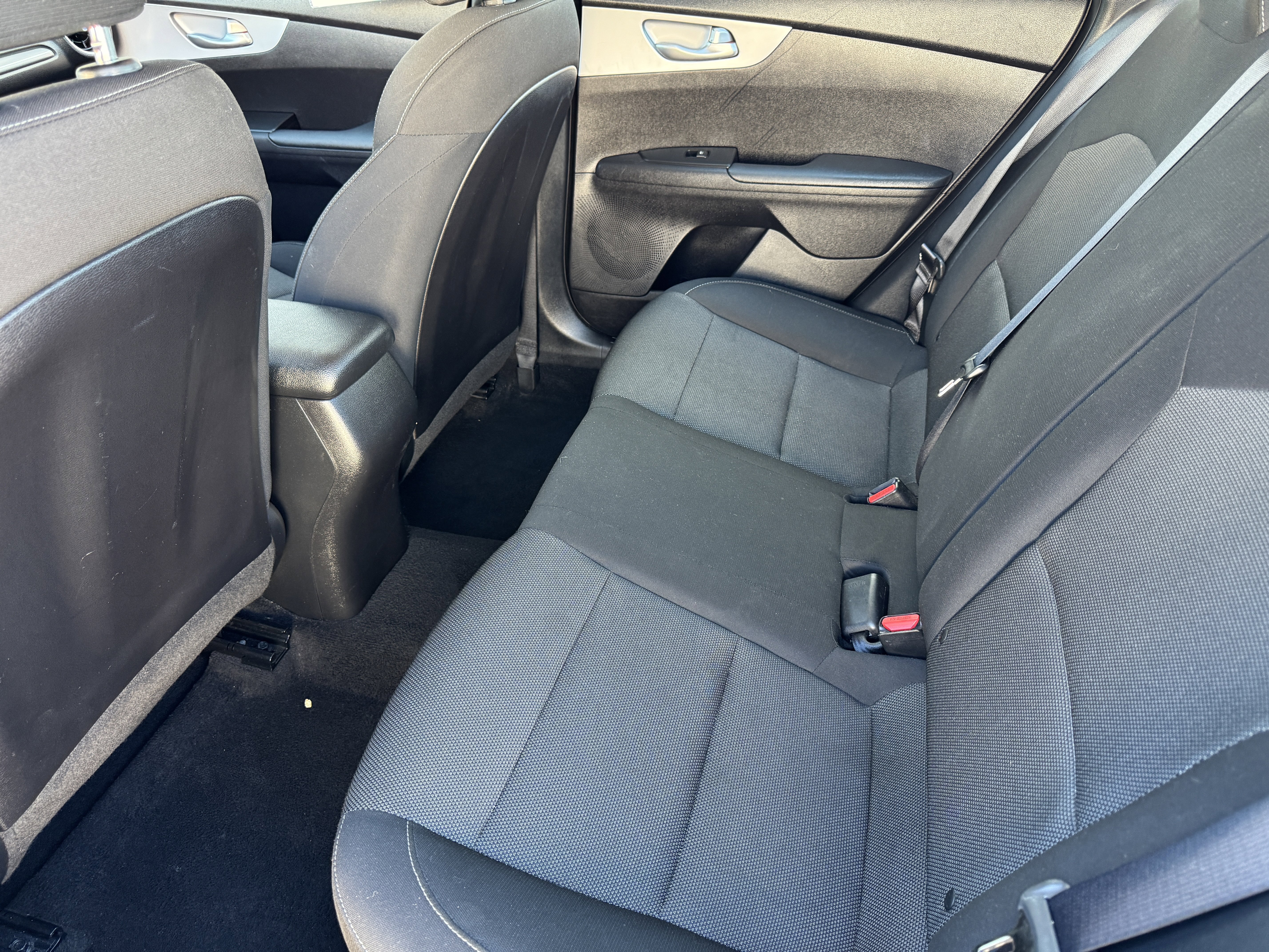 Used 2023 Kia Forte LXS FWD image 14