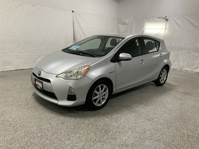 Used 2013 Toyota Prius C Three FWD image 2