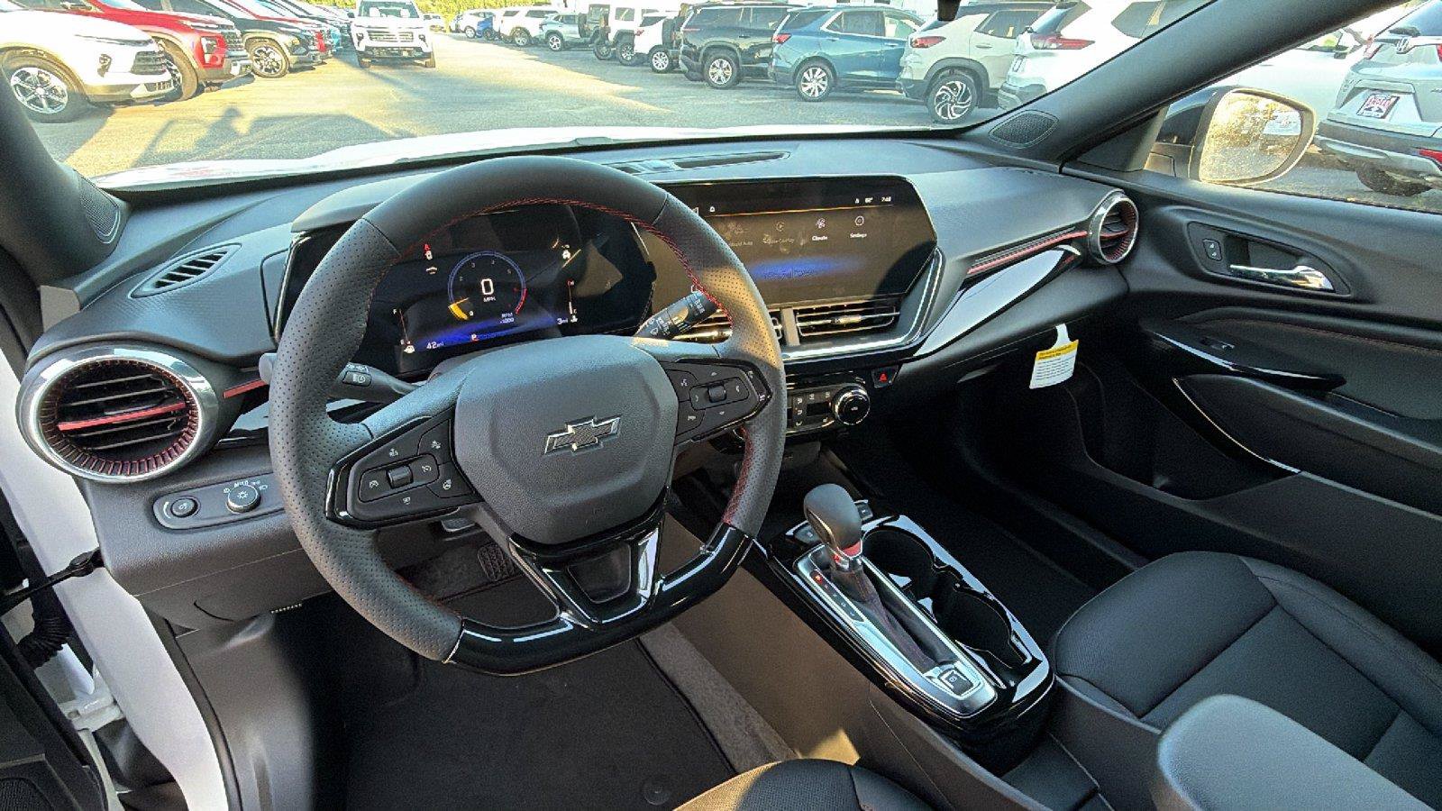 New 2026 Chevrolet Trax RS w/ Driver Confidence Package FWD image 19