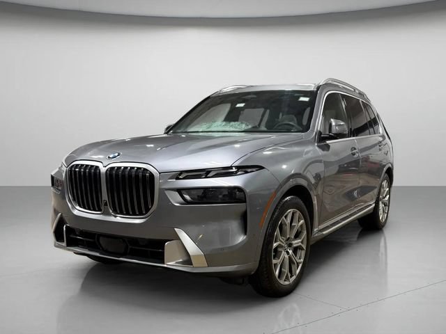 Used 2024 BMW X7 xDrive40i w/ Premium Package AWD/4WD image 8