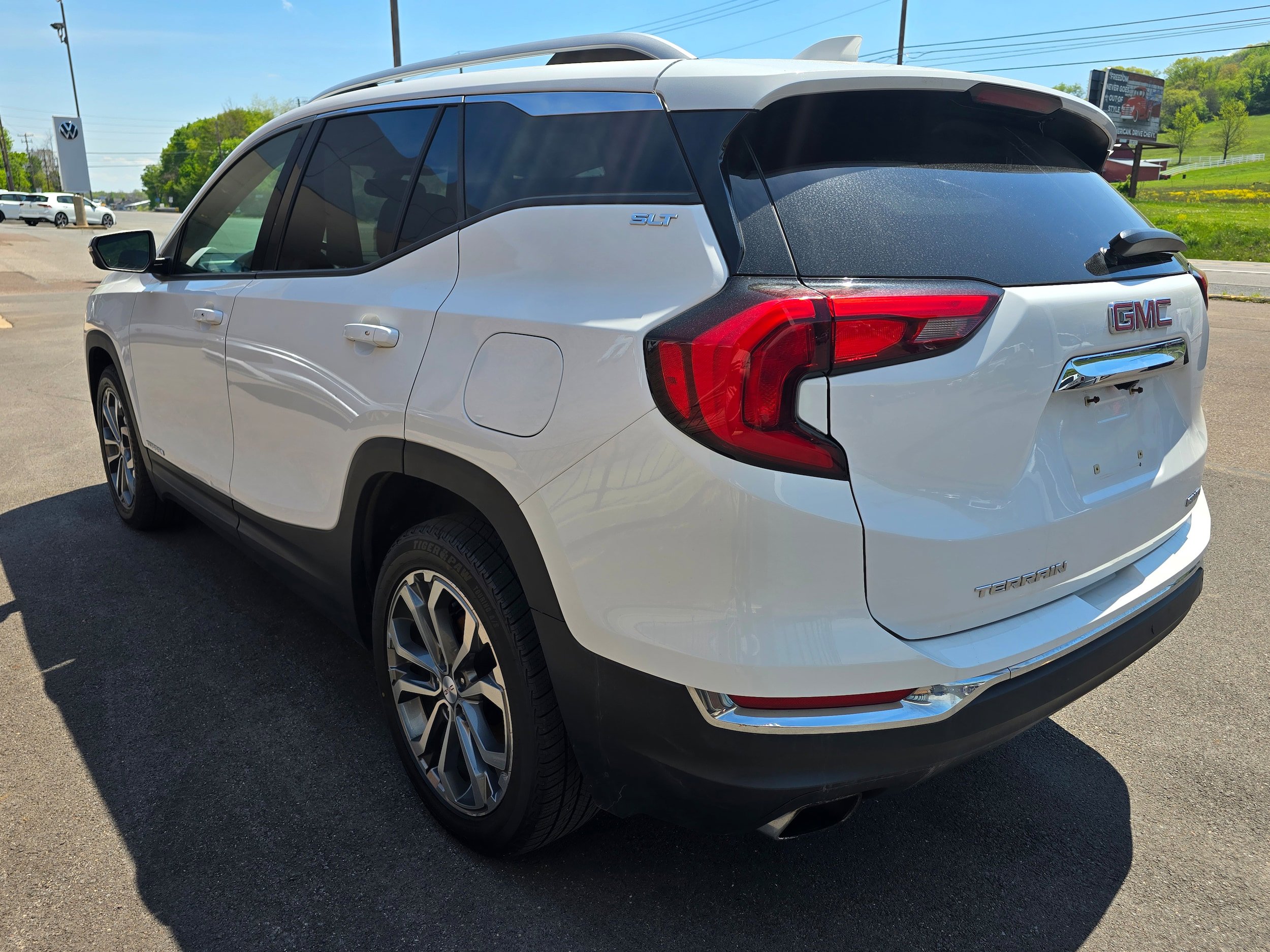 Used 2019 GMC Terrain SLT AWD/4WD image 5