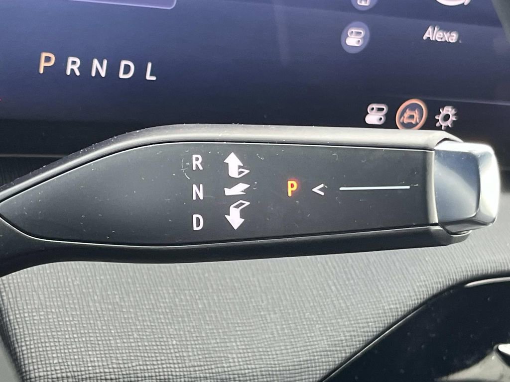 Certified 2025 Buick Enclave Preferred w/ Super Cruise Package image 27