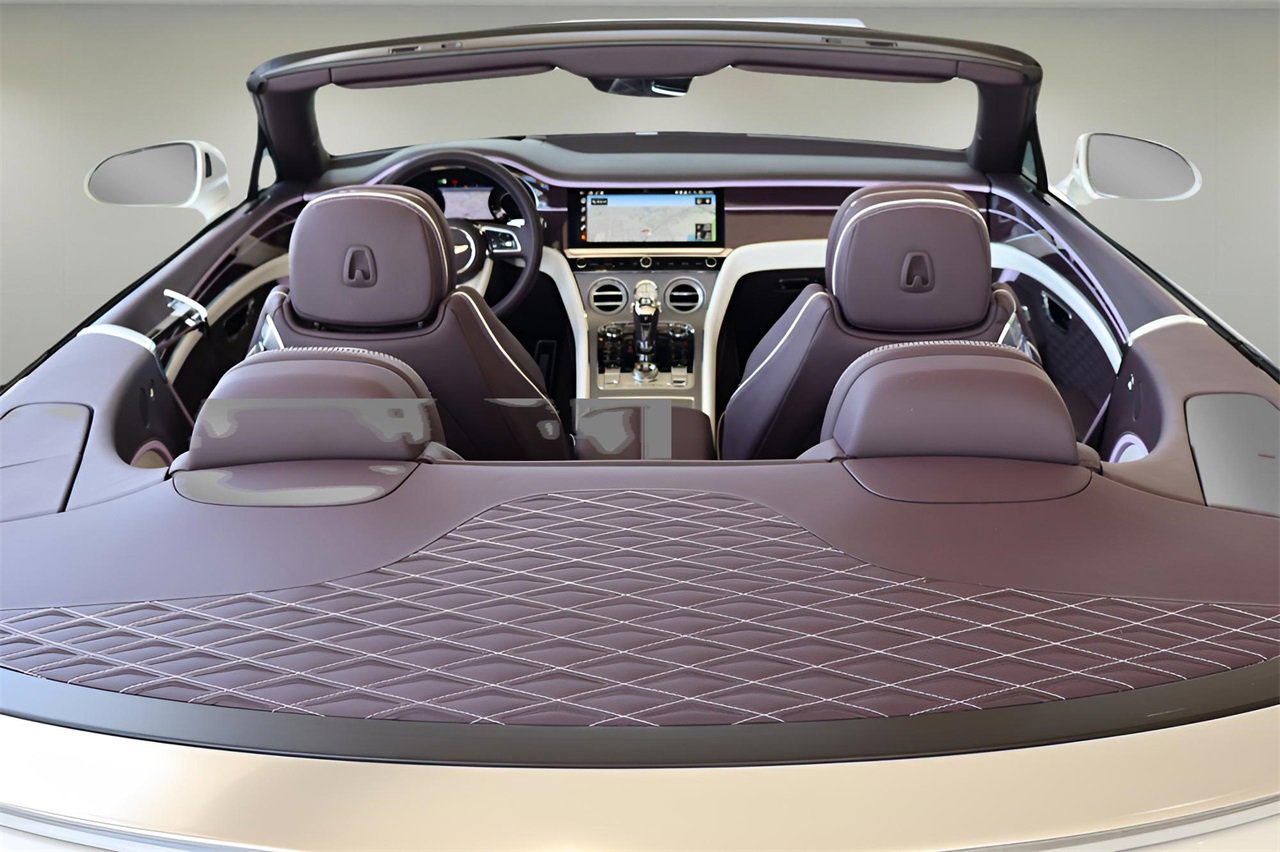 New 2025 Bentley Continental GT Speed image 18