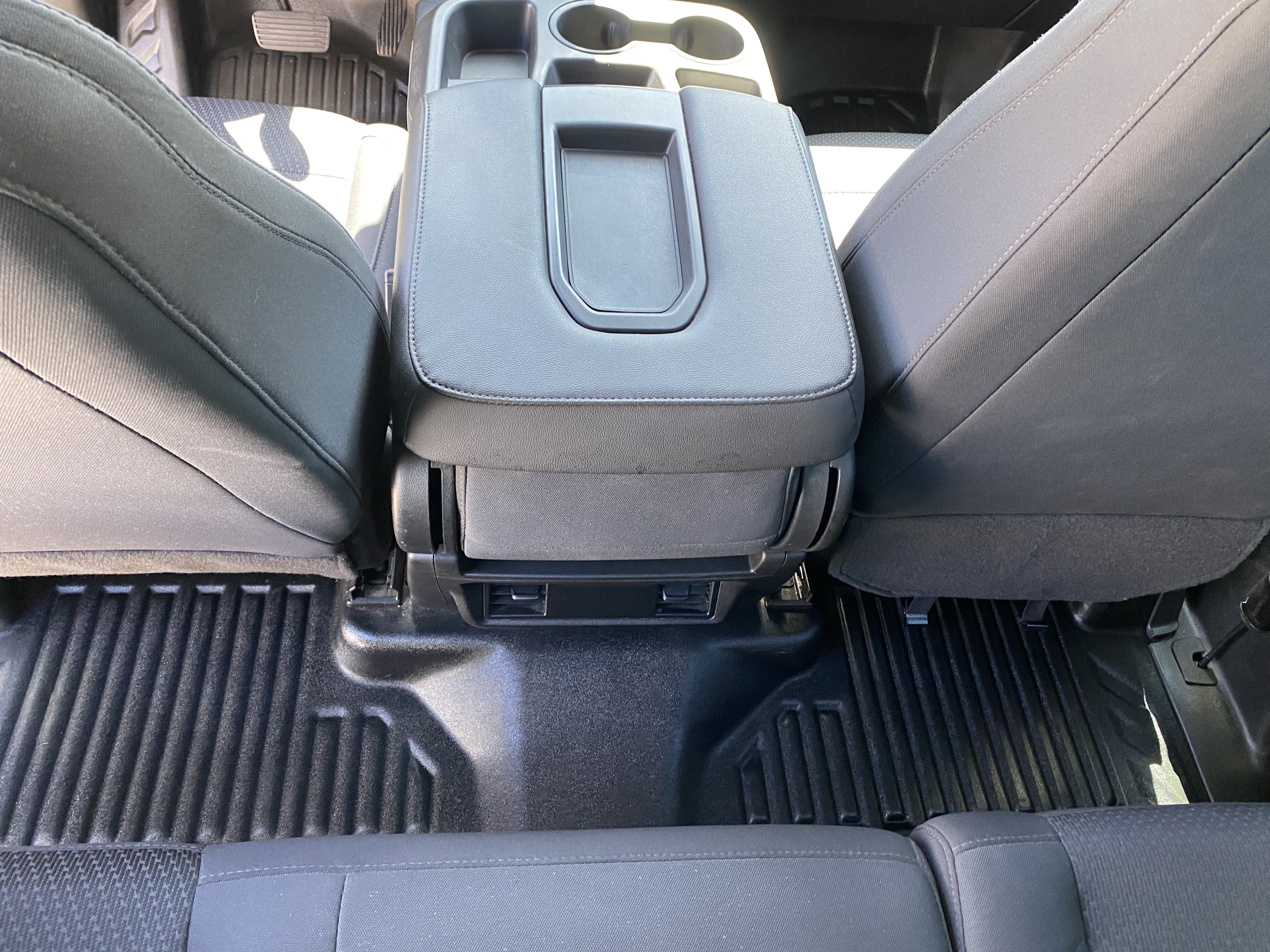 Used 2022 Chevrolet Silverado 1500 W/T w/ Trailering Package RWD image 18