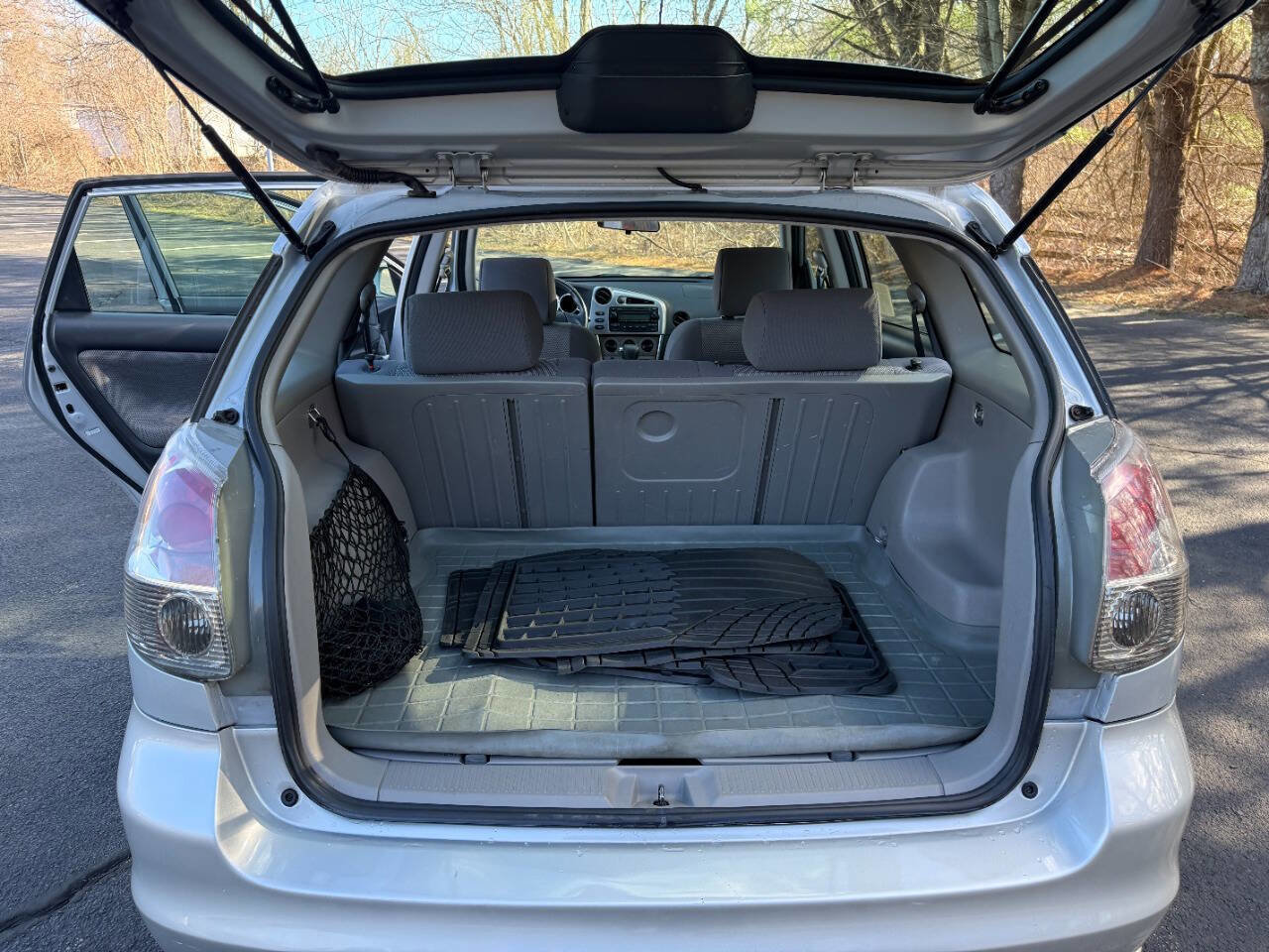 Used 2006 Toyota Matrix XR image 13