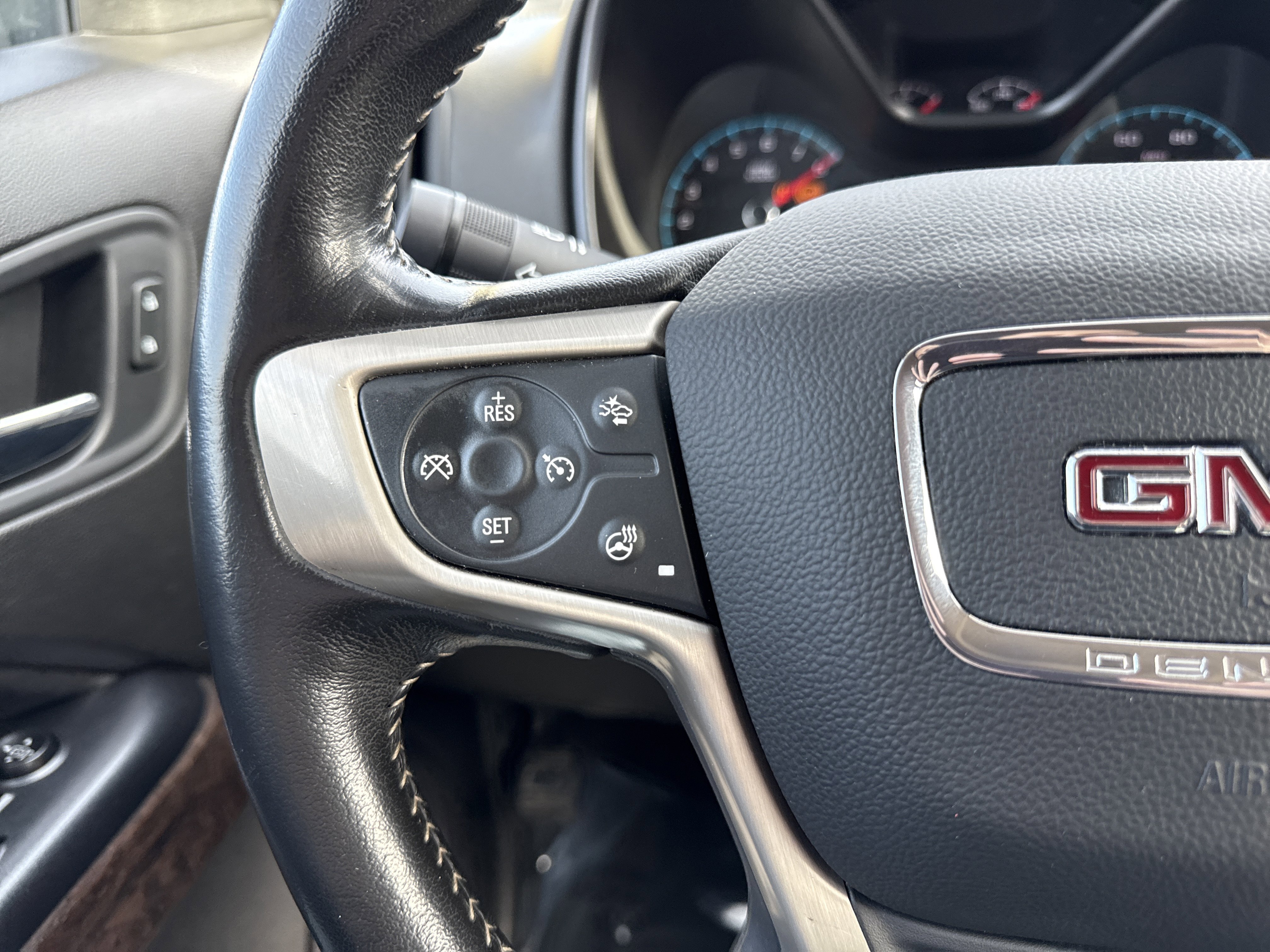 Used 2021 GMC Canyon Denali AWD/4WD image 26