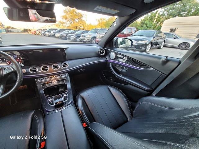Used 2018 Mercedes-Benz E 300 4MATIC image 18