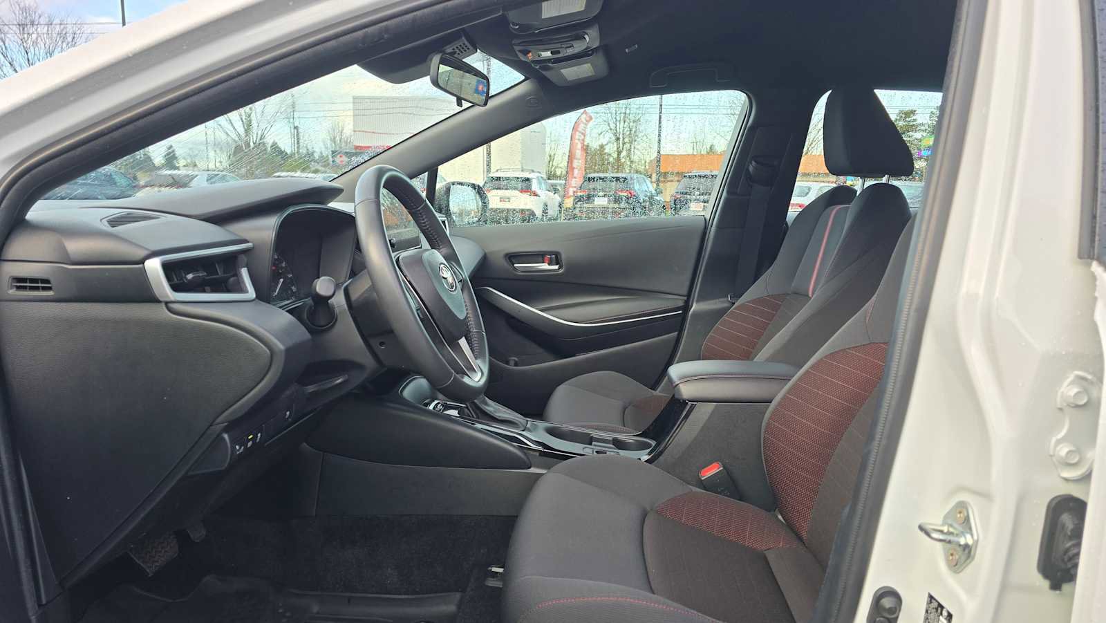 Certified 2024 Toyota Corolla SE image 24