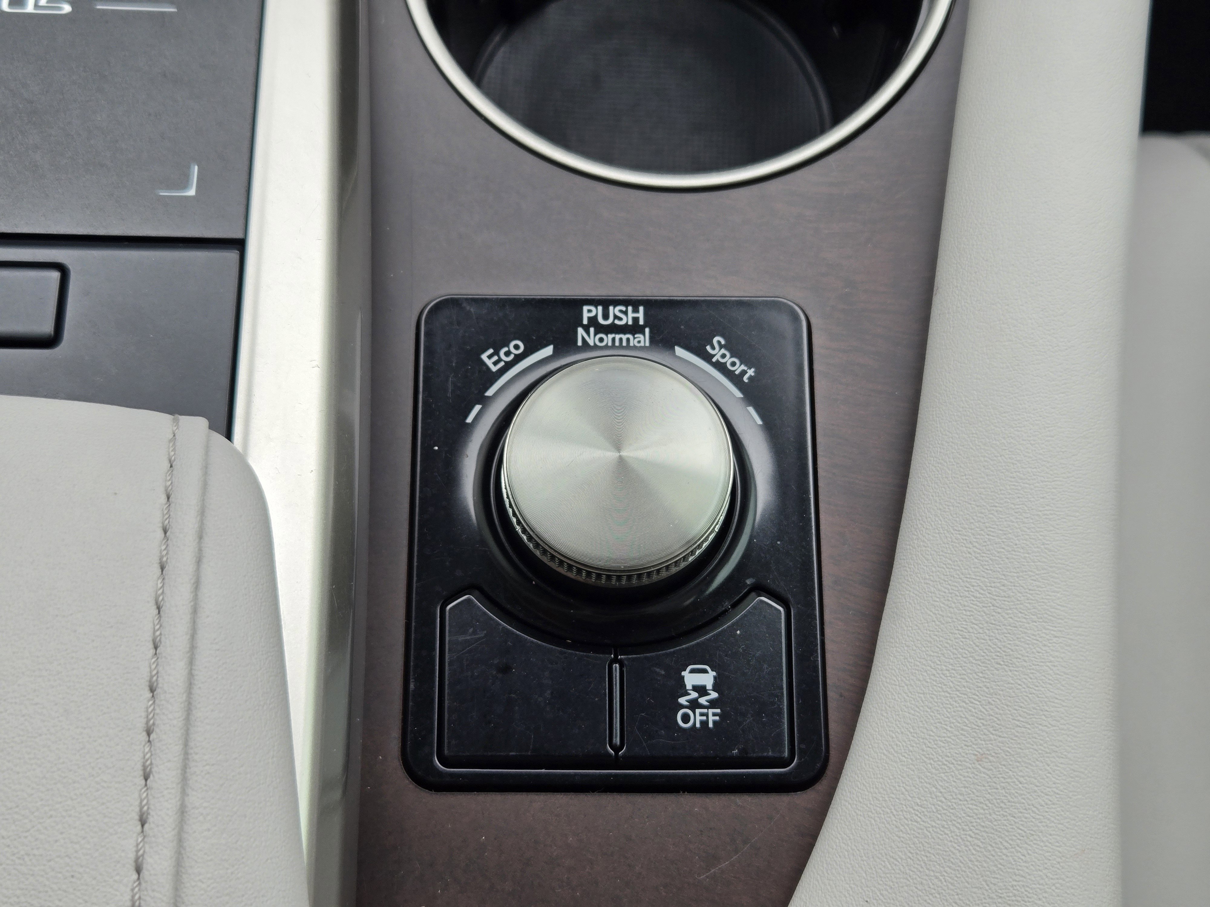 Used 2020 Lexus RX 350 FWD w/ Premium Package image 27