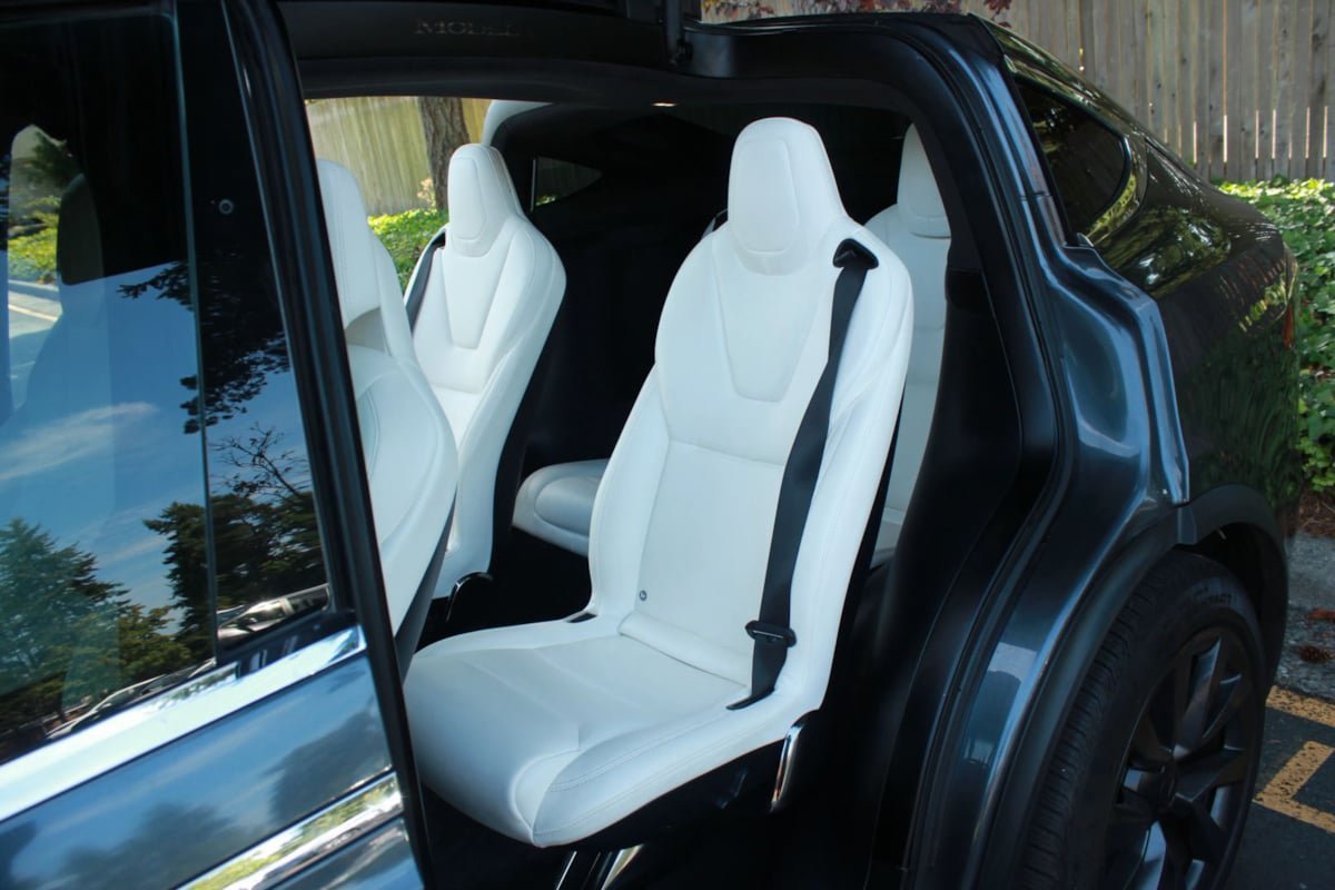 Used 2017 Tesla Model X 75D AWD/4WD image 24