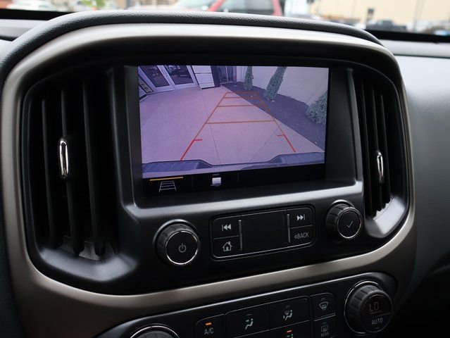 Used 2019 Chevrolet Colorado Z71 w/ Z71 Midnight Edition AWD/4WD image 27