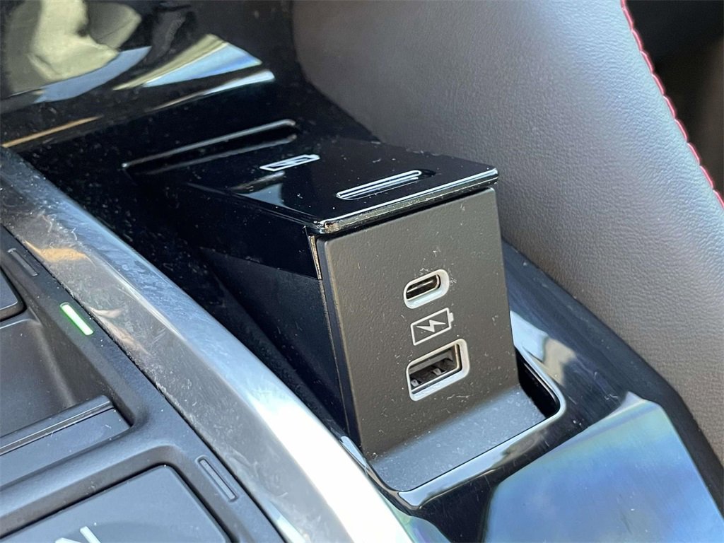 Used 2023 Acura MDX A-Spec image 28