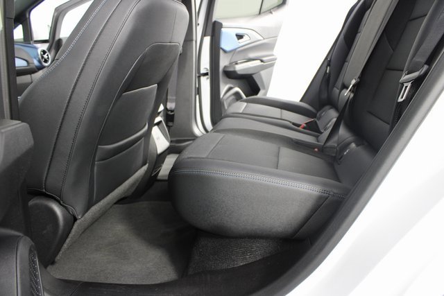 Used 2024 Chevrolet Equinox EV LT image 18