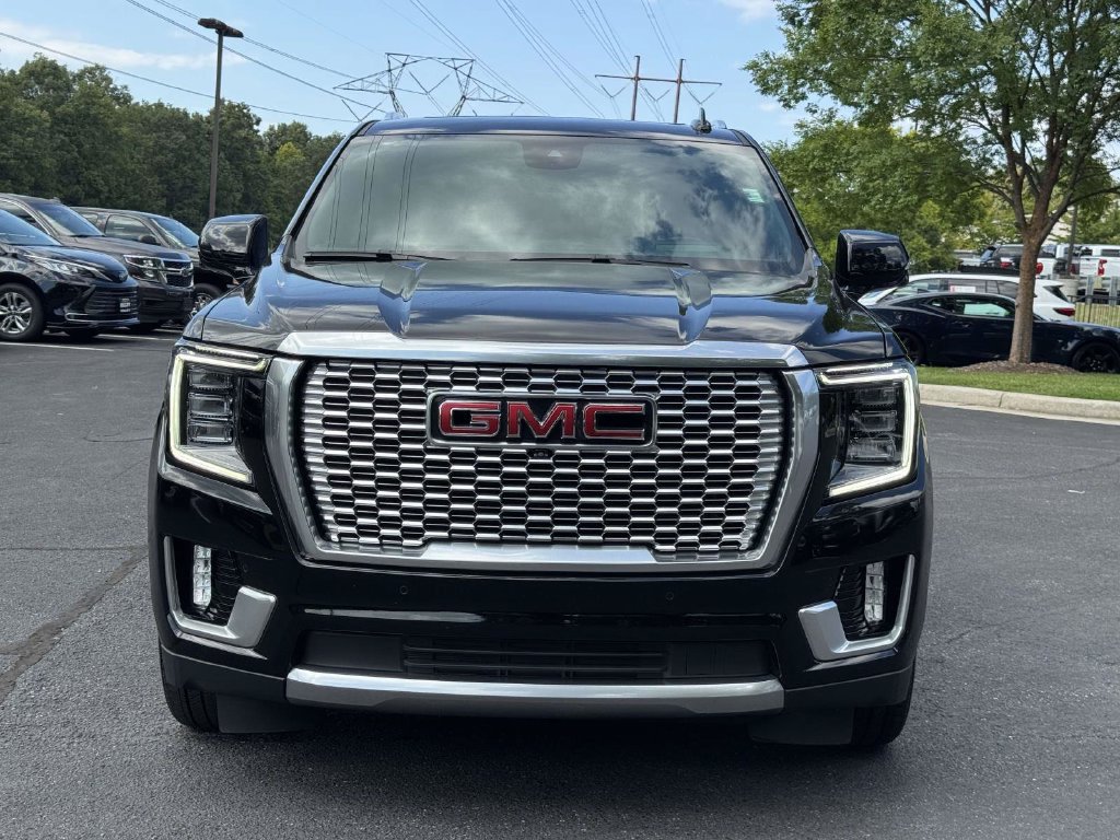 Used 2023 GMC Yukon XL Denali w/ Max Trailering Package AWD/4WD image 29