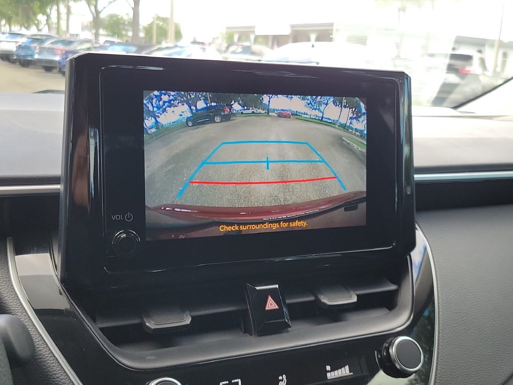 Used 2024 Toyota Corolla LE FWD image 20