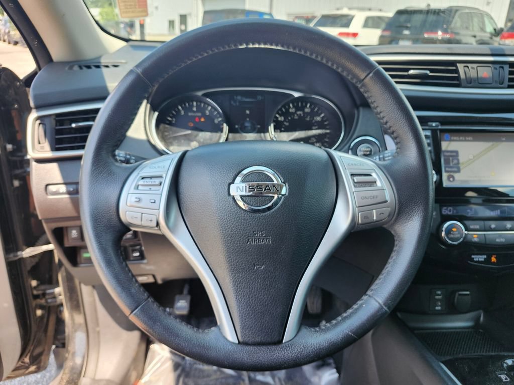 Used 2016 Nissan Rogue SL w/ SL Premium Package AWD/4WD image 27
