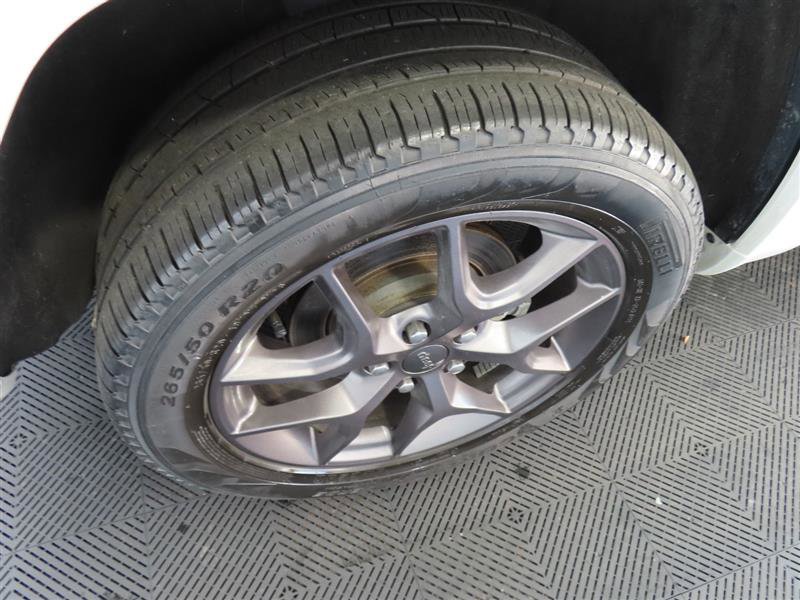 Used 2021 Jeep Grand Cherokee Limited w/ Quick Order Package 2GK 80th image 8