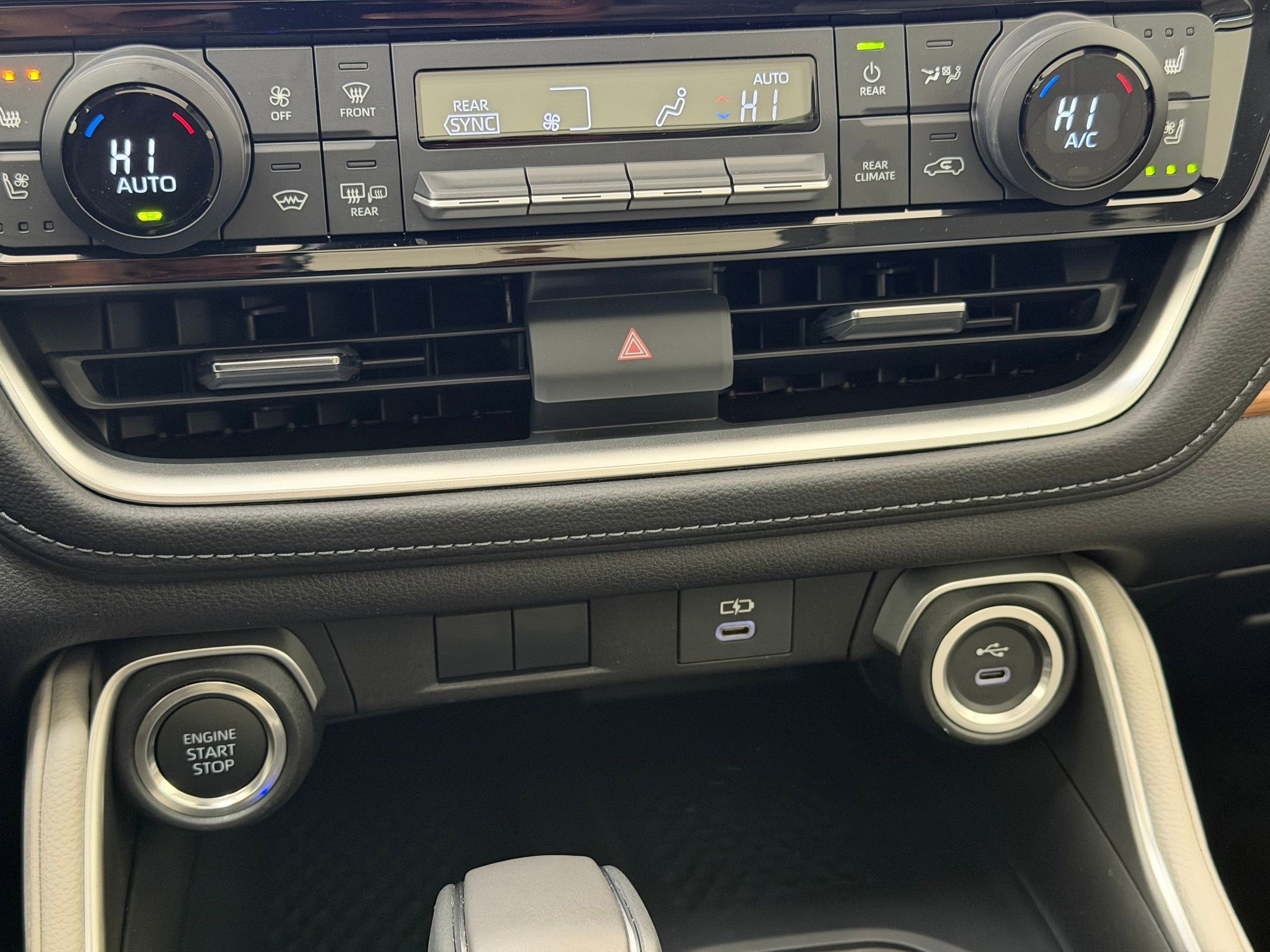 Used 2026 Toyota Grand Highlander Limited image 26