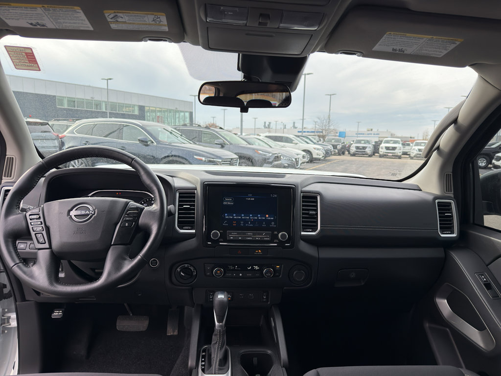 Certified 2022 Nissan Frontier SV image 28