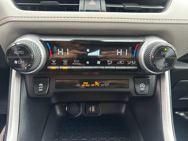 Certified 2024 Toyota RAV4 XLE AWD/4WD image 38