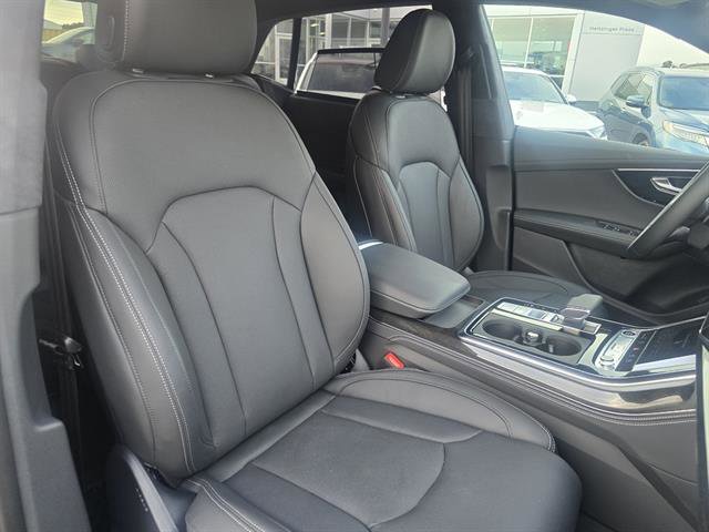 New 2025 Audi Q8 Prestige image 17