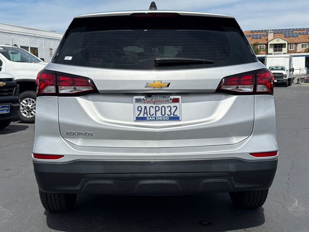 Used 2022 Chevrolet Equinox LS image 7