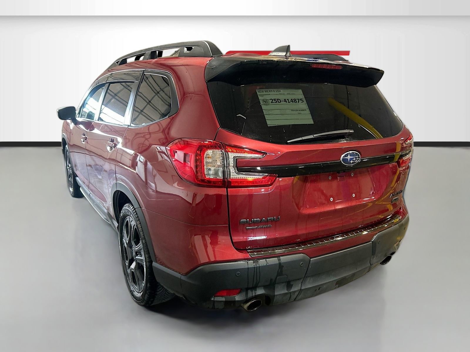 Used 2023 Subaru Ascent Onyx Edition image 5