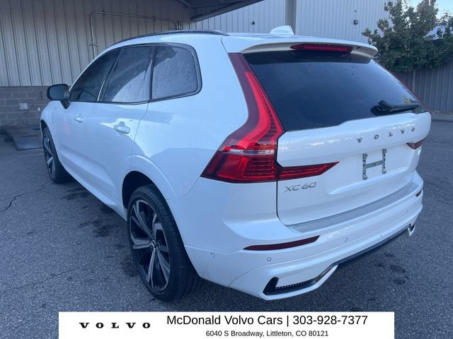 Used 2024 Volvo XC60 T8 Ultimate w/ Protection Package Premier AWD/4WD image 2