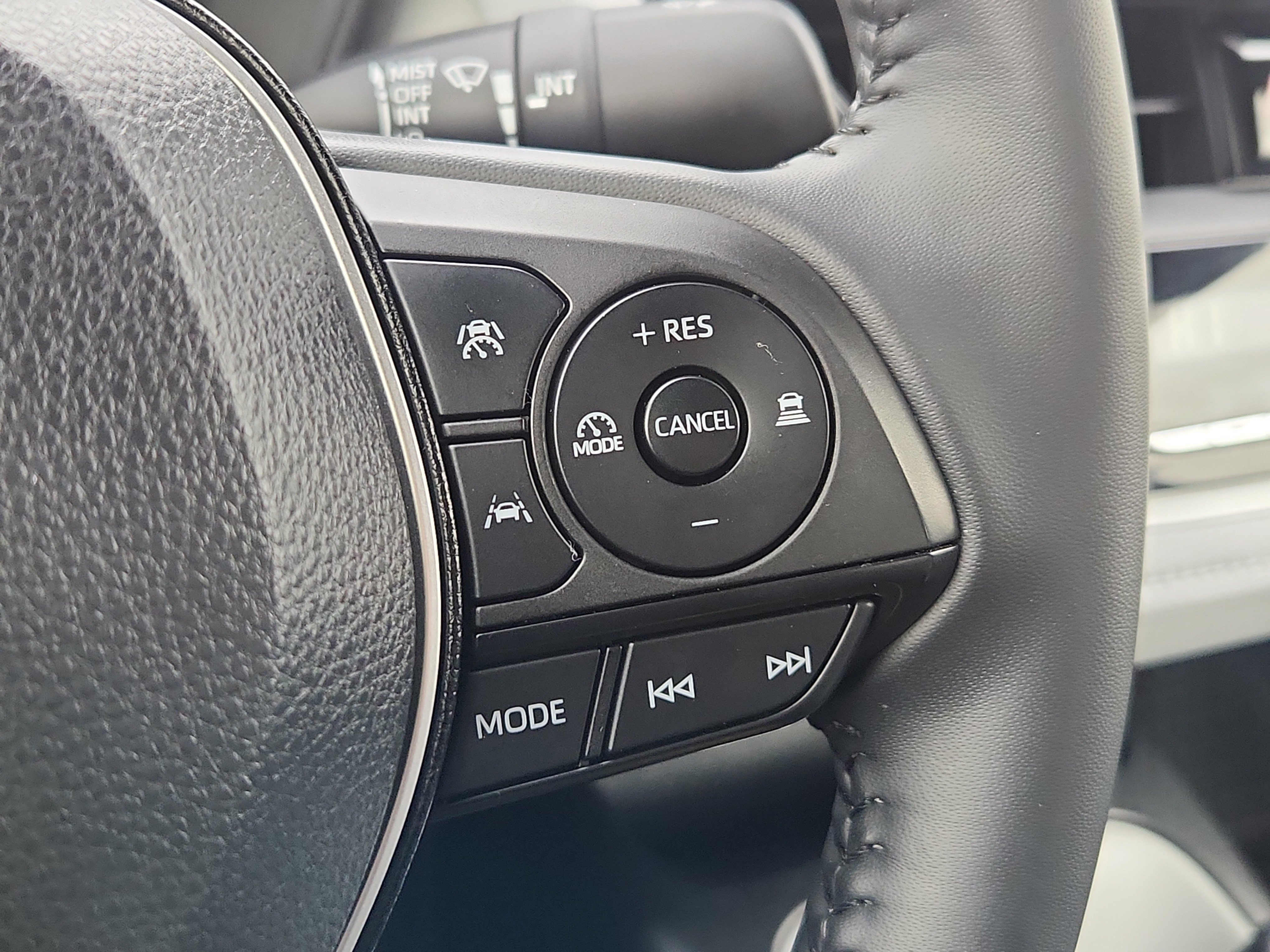 Used 2023 Toyota Corolla SE FWD image 21