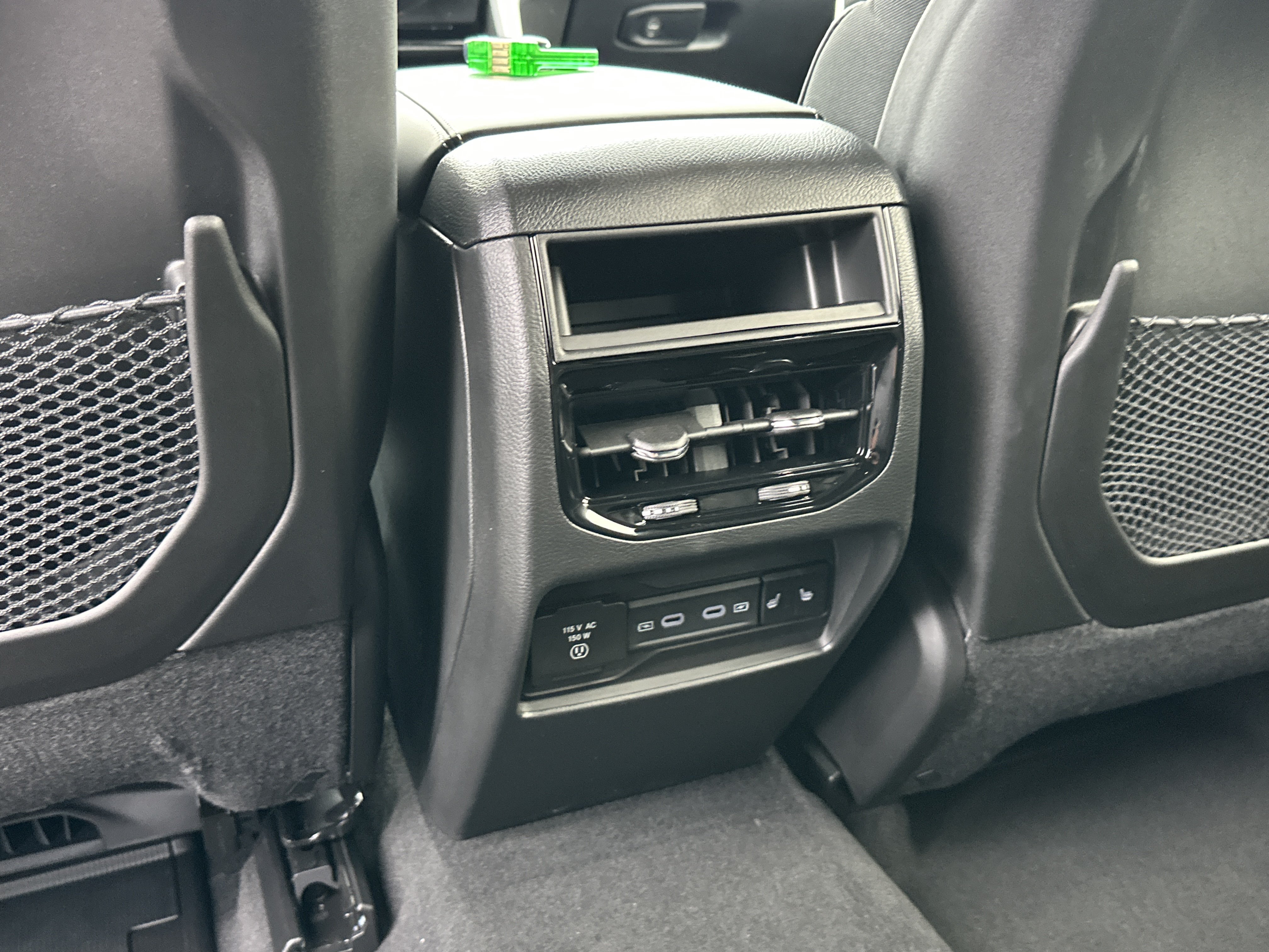 New 2027 Jeep Grand Cherokee Limited AWD/4WD image 31