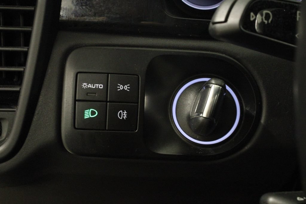 Certified 2023 Porsche Cayenne Turbo GT AWD/4WD image 21