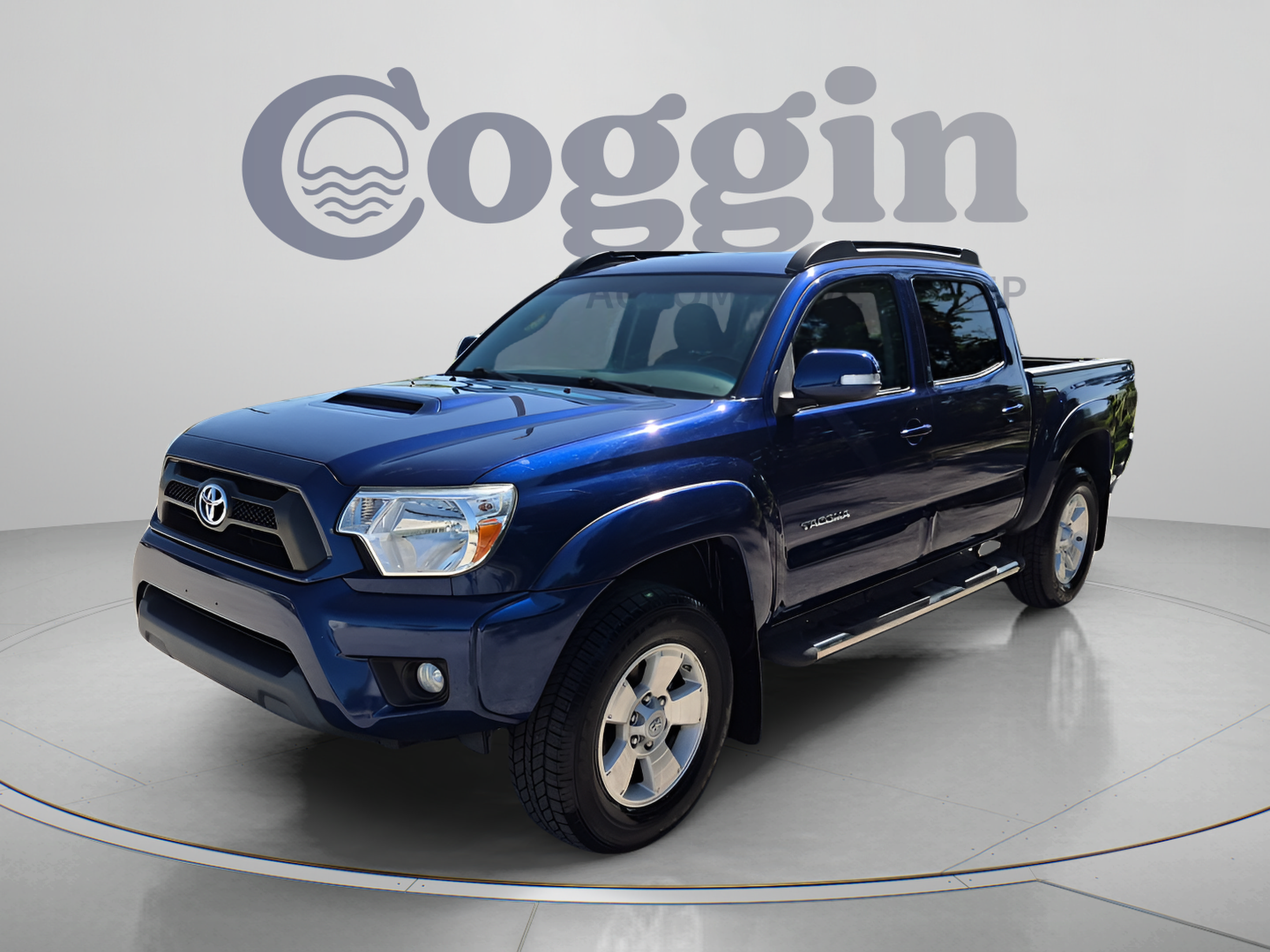 Used 2015 Toyota Tacoma PreRunner RWD image 1