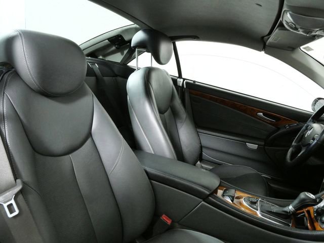 Used 2005 Mercedes-Benz SL 500 image 12