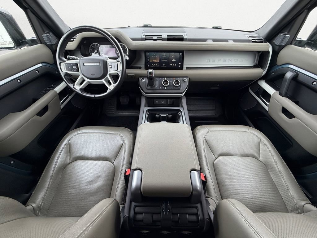 Used 2023 Land Rover Defender 110 S image 6