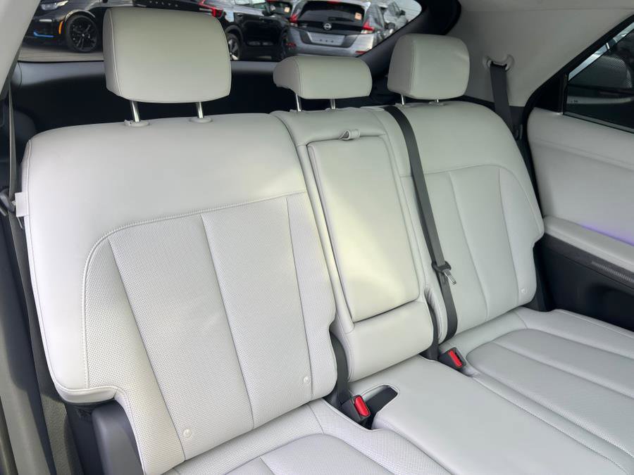 Used 2024 Hyundai Ioniq 5 Limited image 43