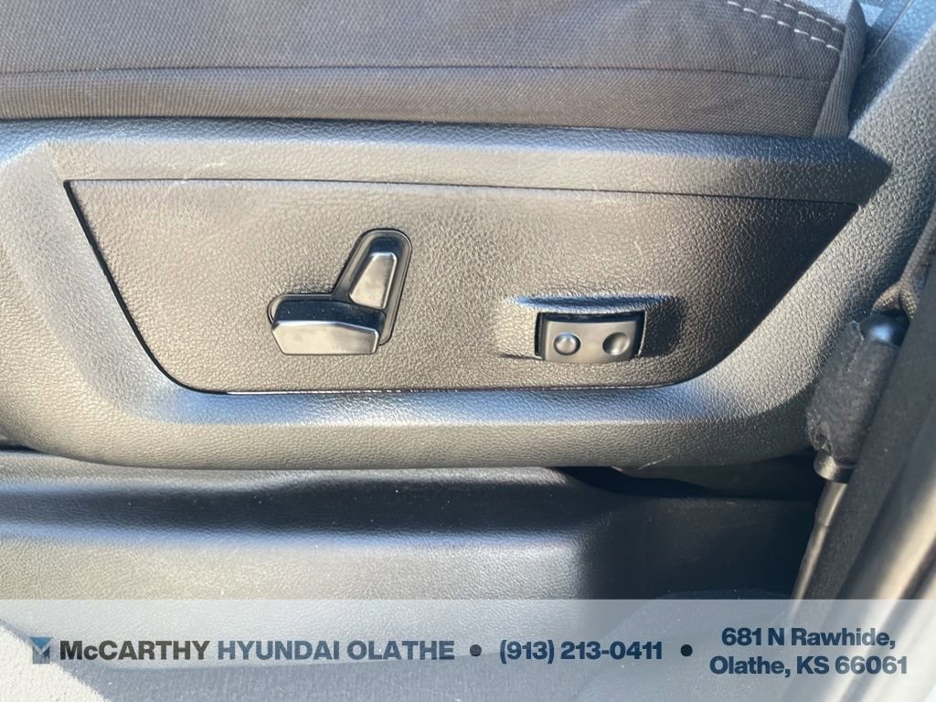 Used 2024 RAM 2500 Big Horn image 21