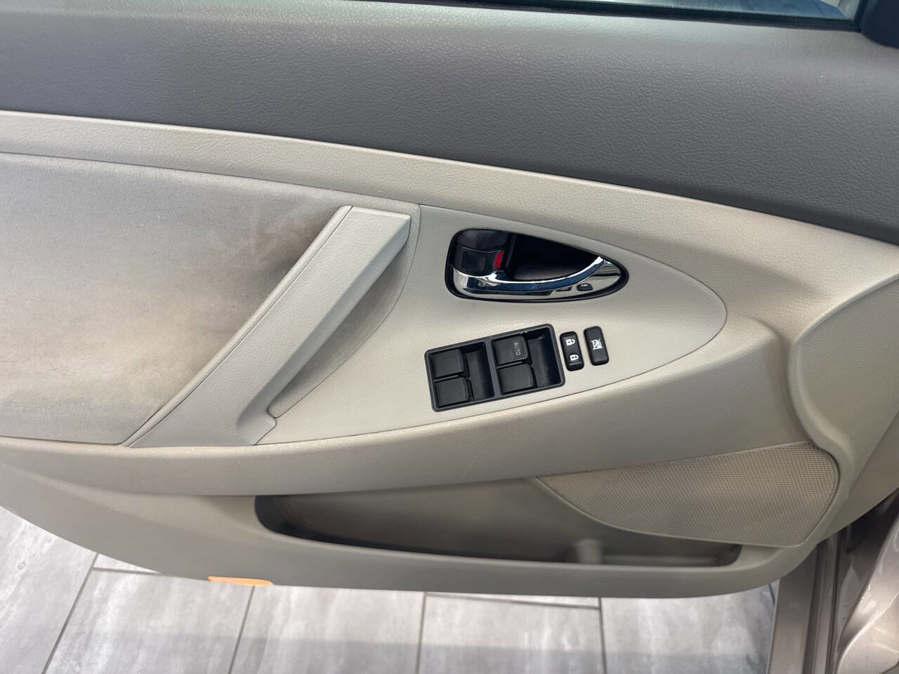 Used 2009 Toyota Camry XLE FWD image 22