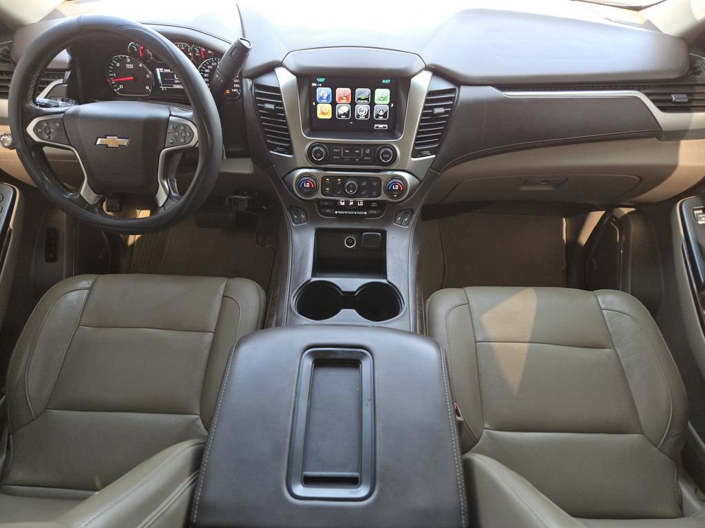 Used 2018 Chevrolet Suburban LT RWD image 21