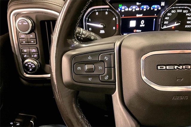 Used 2022 GMC Sierra 3500 Denali w/ Denali Ultimate Package image 23