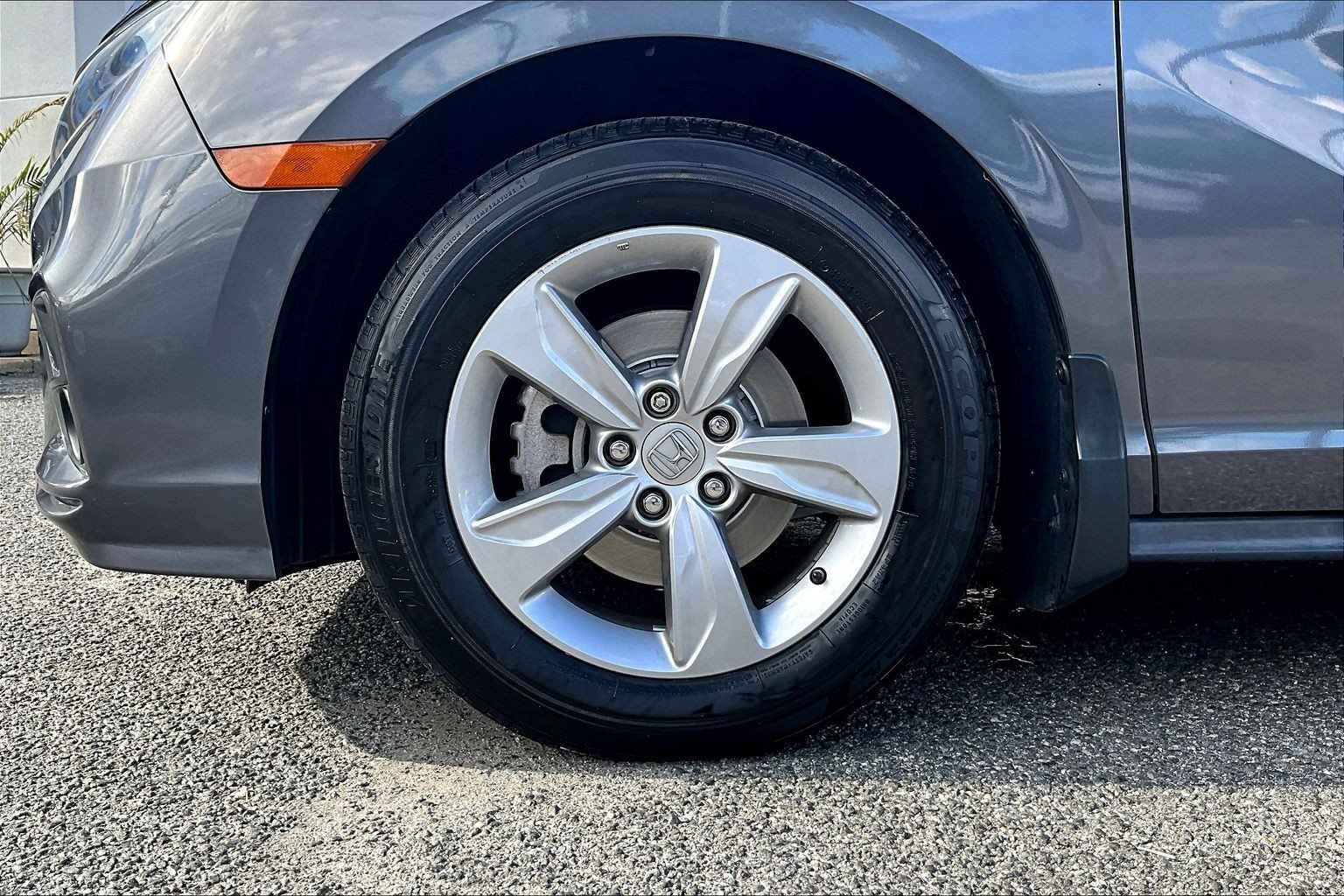 Used 2018 Honda Odyssey EX-L image 8