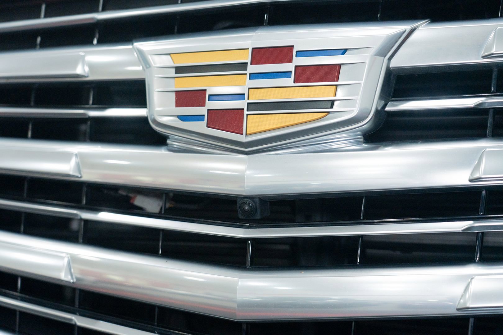 Used 2016 Cadillac Escalade ESV Platinum AWD/4WD image 14